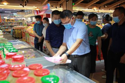【疫情防控】周俊明在督辦疫情防控時(shí)強(qiáng)調(diào):高度警惕 全力防疫 確保人民群眾生命安全和身體健康