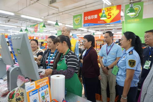 中秋國(guó)慶 雙節(jié) 將至,個(gè)舊市開展食品安全大檢查,全力保障市民舌尖上的安全 大月餅