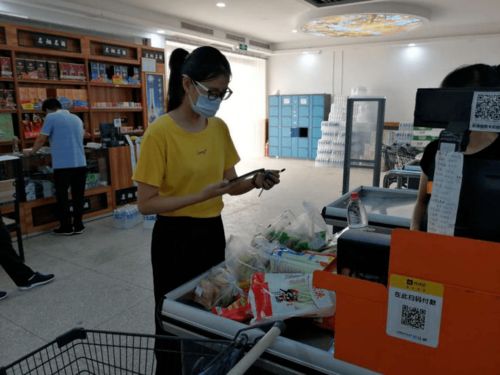 五河縣市場監管局開展預包裝食品安全抽檢工作